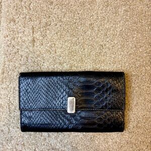 Liz Claiborne Black Textured Wallet